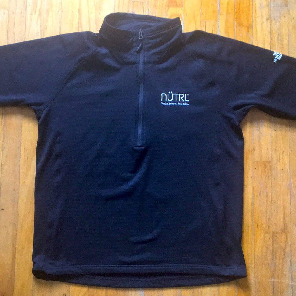 The north face jacket / half zip sweater